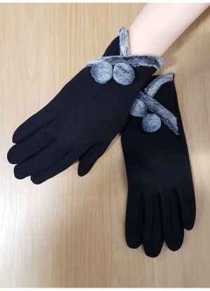 Cosy Pompom Gloves